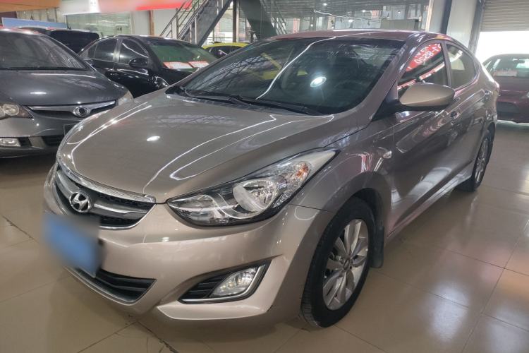 Used Hyundai Elantra (5th Generation / Langdong) 2015 1.6L Automatic Fashion Model