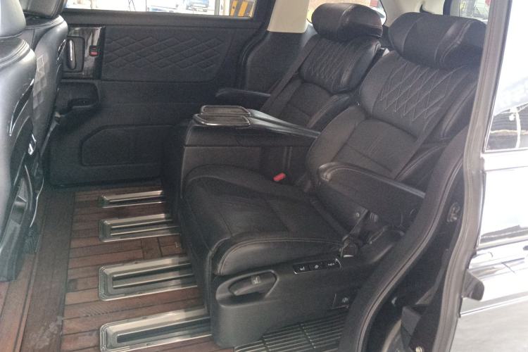 Used Honda Elysion 2019 2.0L Hybrid Luxury Edition