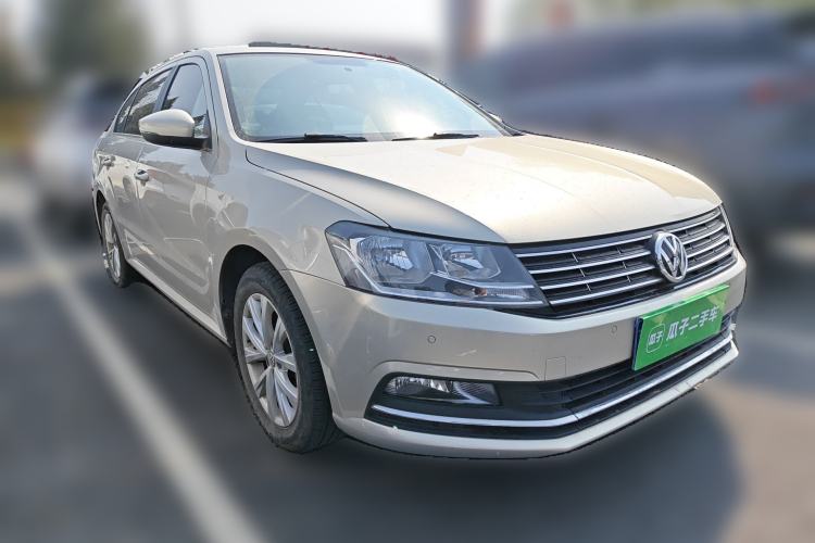 Used Volkswagen Lavida 2017 1.6L Automatic Comfort Edition Front Right 45 Deg