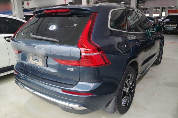 Used Volvo XC60 2022 B5 4x4 Smart Luxury Edition