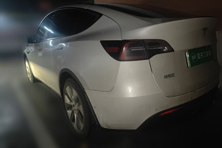 Used Tesla Model Y 2021 Standard Range Rear-Wheel Drive Version Rear Left 45 Deg