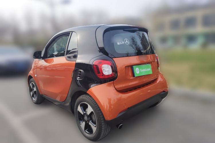 Used smart fortwo 2018 1.0L 52kW Hardtop Passion Edition China V Standard
