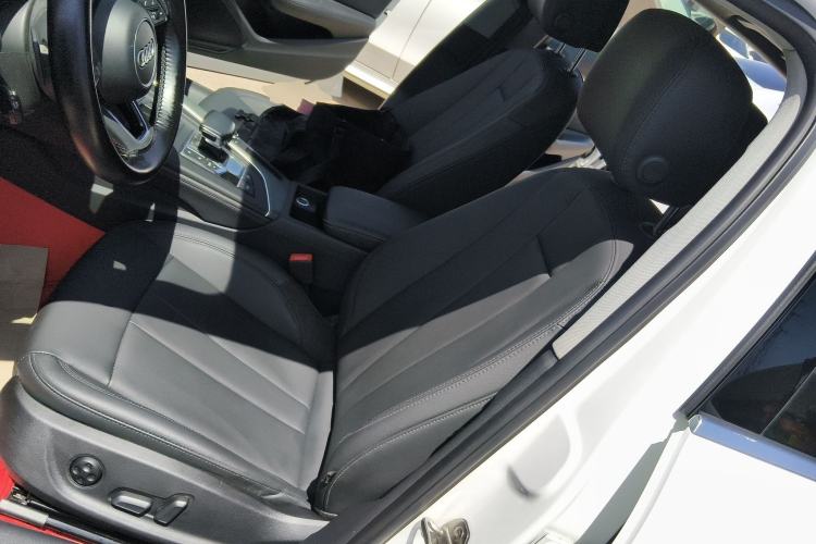 Used Audi A4L 2022 40 TFSI Stylish and Elegant Edition