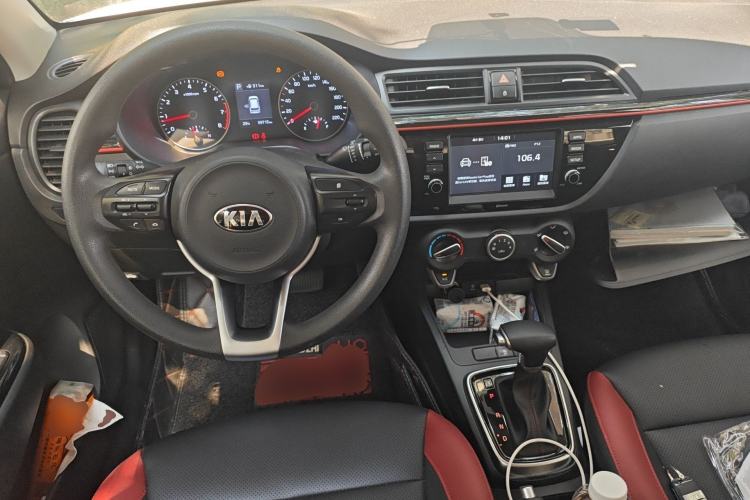 Used Kia KX Cross 2017 1.4L AT GLS Steering Wheel