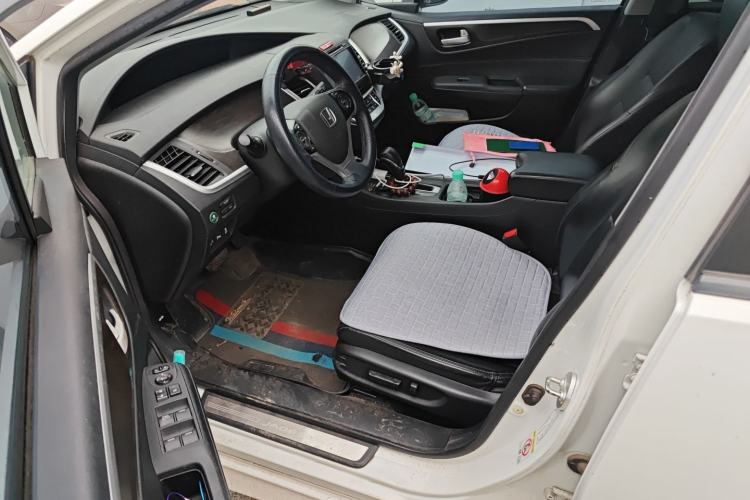 Used Honda Jade 2014 1.8L CVT Luxury Edition 5 seats