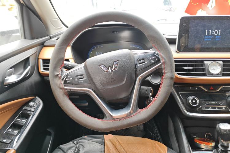 Used Wuling Hongguang S3 2018 1.5T Manual Luxury Model China V Standard
