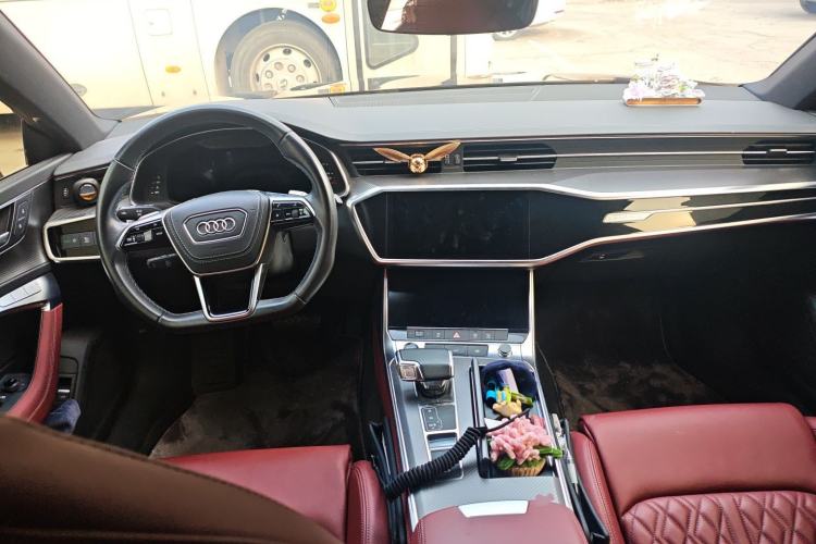 Used Audi A7L 2024 45 TFSI quattro Black Warrior Edition
