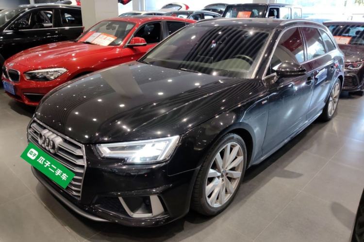 Used Audi A4 2020 Avant Avant-garde 40 TFSI Fashionable and Dynamic Model
