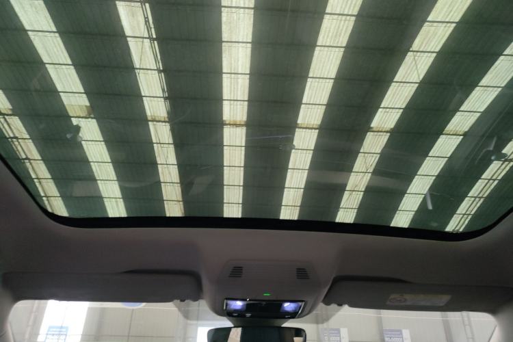 Used Volkswagen ID.6 CROZZ 2022 Standard Range PURE Edition Headliner