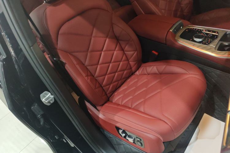 Used BMW X5 2026 Model, xDrive 40Li M Sport Night Package