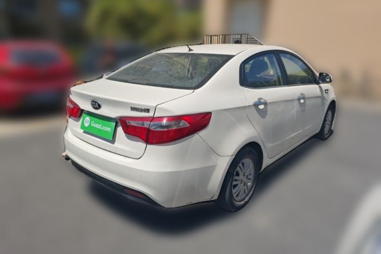 Used Kia K2 2012 Sedan 1.4L MT GLS Commemorative Edition