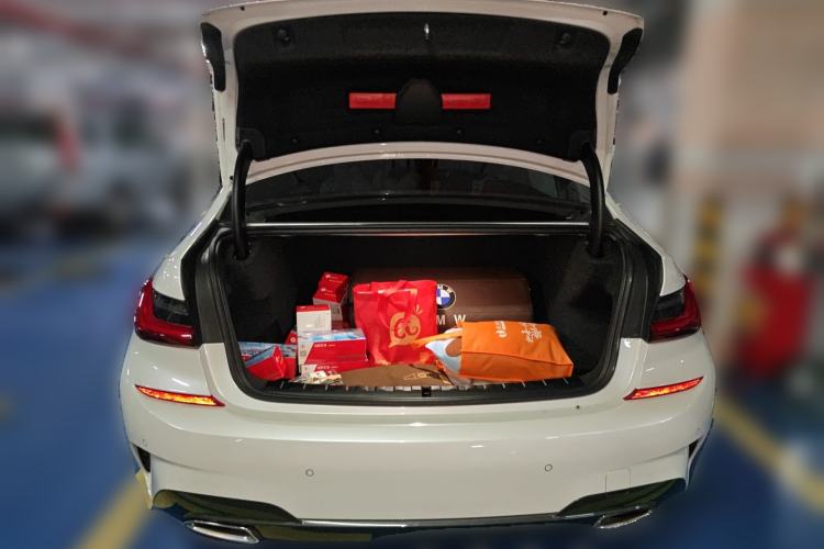 Used BMW 3 Series 2021 320Li M Sport Package Trunk