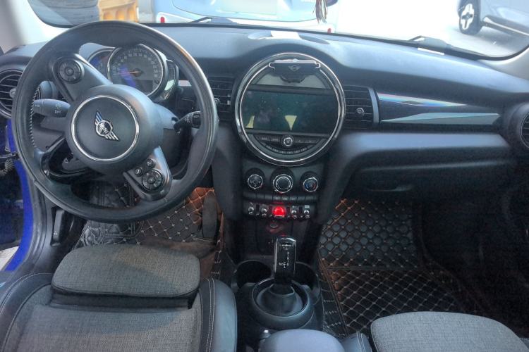 Used MINI MINI 2019 1.5T COOPER Classic Edition