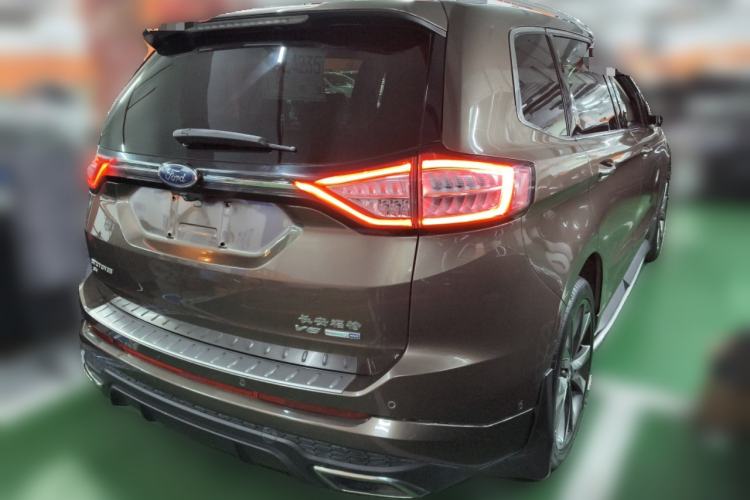 Used Ford Edge 2016 EcoBoost 330 V6 Four-Wheel Drive Sporty 7-Seater
