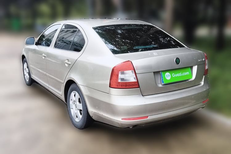 Used Skoda Octavia 2013 1.6L Manual Yijie Edition
