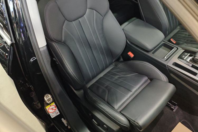 Used Audi Q5L 2022 45T Luxury Dynamic Model