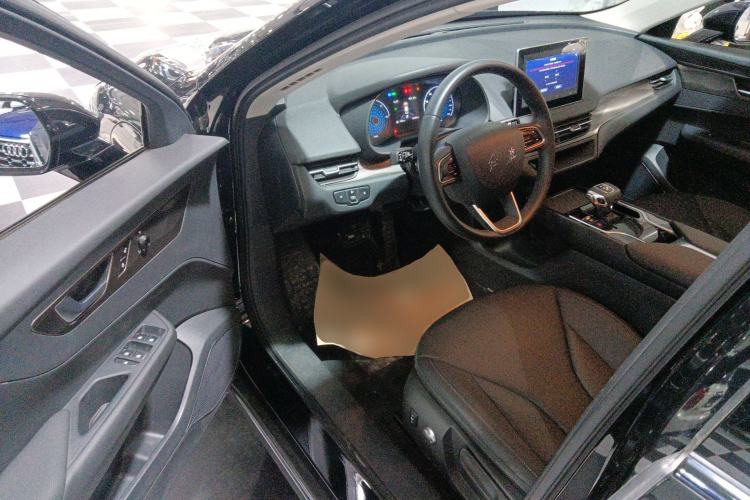 Used Hongqi E-QM5 2023 Revised Version Basic Travel Edition
