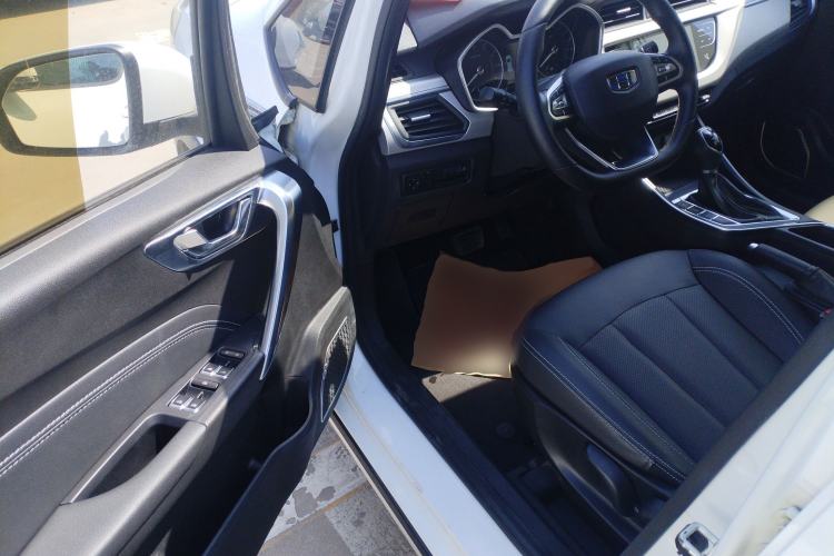 Used Geely Auto Vision X3 2019 Upgraded Model 1.5L CVT Prestige Version Driver Seat