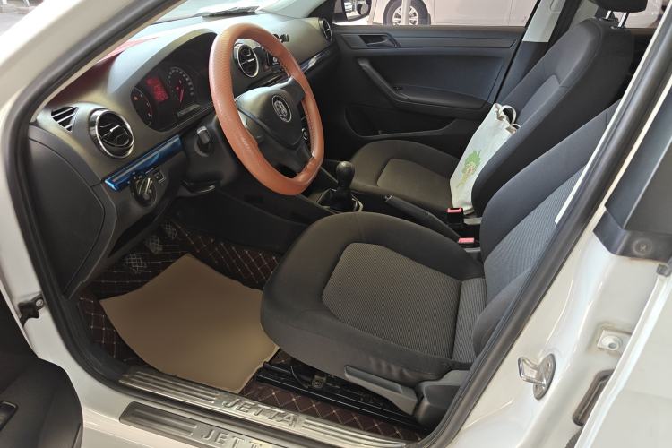 Used Volkswagen Jetta 2017 1.4L Manual Fashion Edition