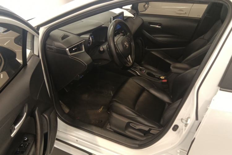 Used Toyota Levin 2019 185T CVT Luxury Edition China VI Standard Driver Seat