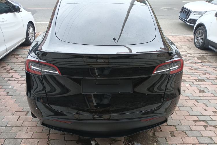 Used Tesla Model Y 2023 Rear-Wheel-Drive Version