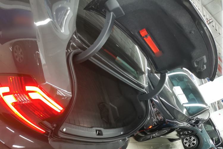 Used Volvo S90 New Energy 2022 Restyled T8 E-Drive Hybrid Zhiyi Luxury Edition Trunk