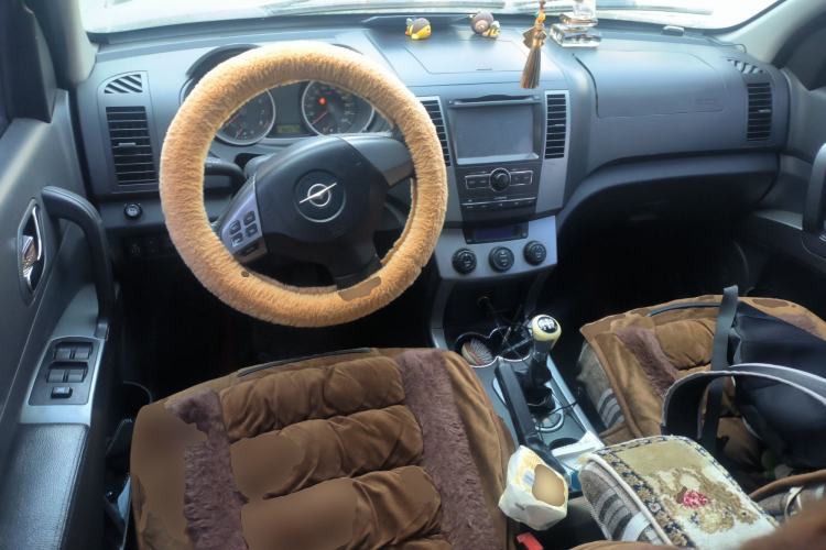 Used Haima Qishi 2013 2.0L Manual Classic Trim
