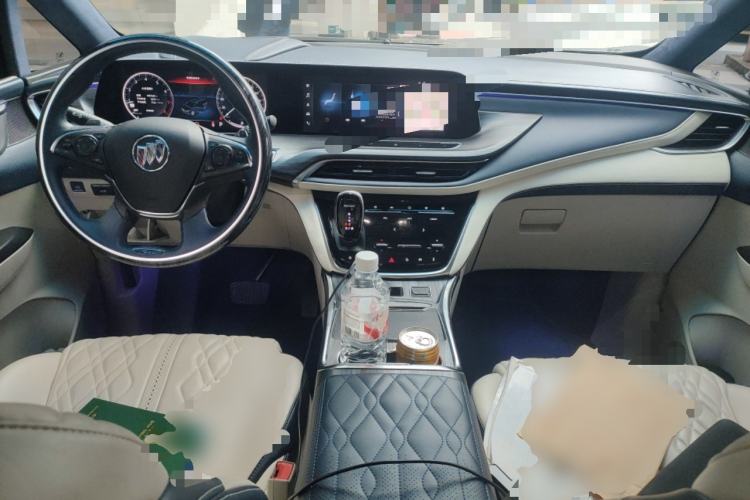 Used Buick GL8 2021 ES Landtrek 653T Comfort Edition Center Console