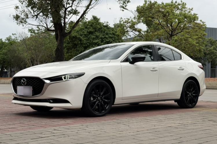 Used Mazda 3 Axela 2022 2.0L Automatic Premium Black Obsidian Edition