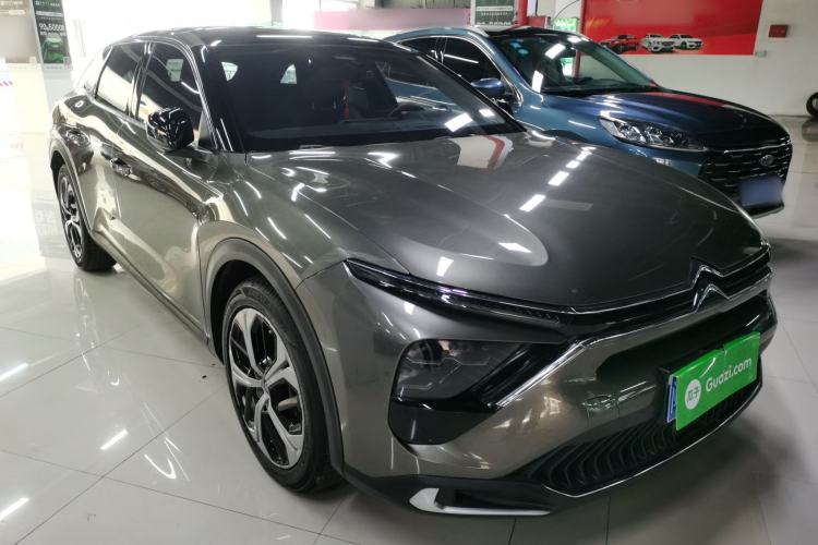 Used Citroen C5 X 2021 1.6T Enjoy the Extraordinary Front Right 45 Deg