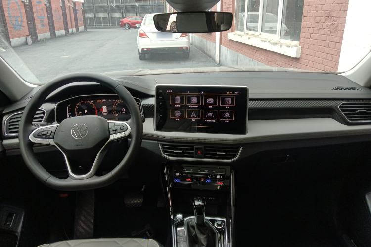 Used Volkswagen Tayron 2023 280TSI Two-Wheel-Drive Luxury Plus Advanced Version Center Console