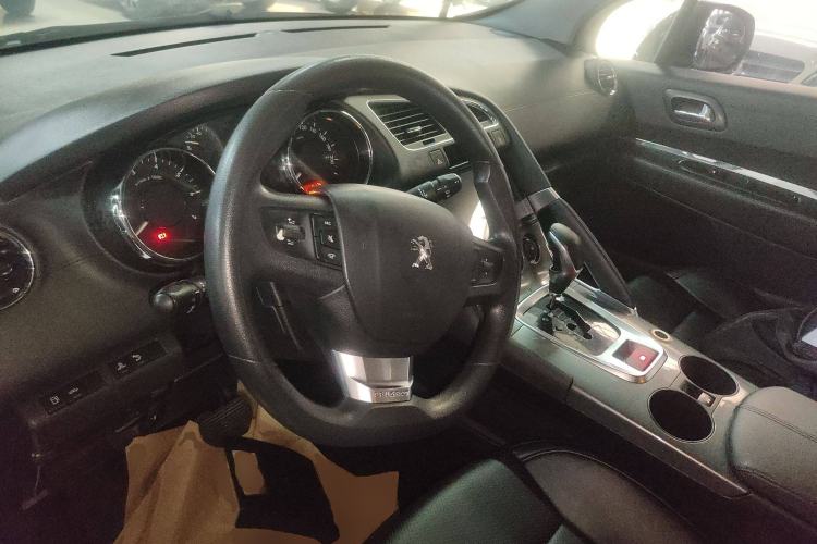 Used Peugeot 3008 2016 2.0L Automatic Classic Edition