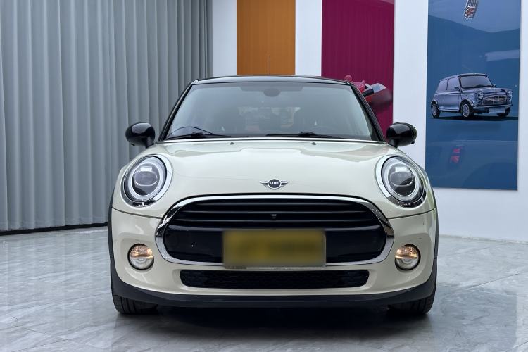 Used MINI 2019 1.5T COOPER Classic Edition Five-Door Version
