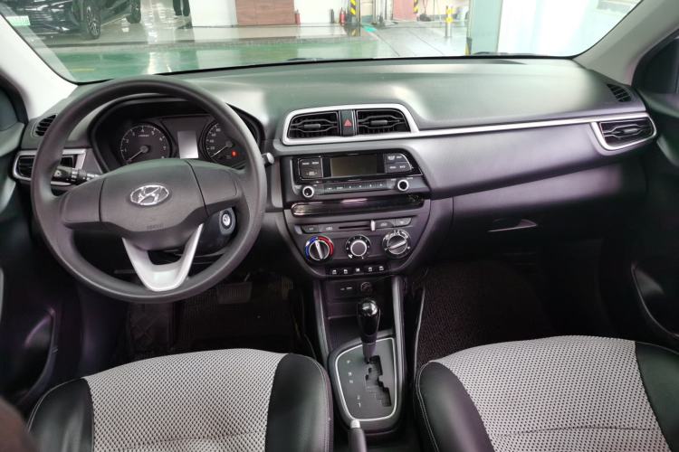 Used Hyundai Verna (older generation) 2017 1.4L Automatic YueXiang Edition China V-standard