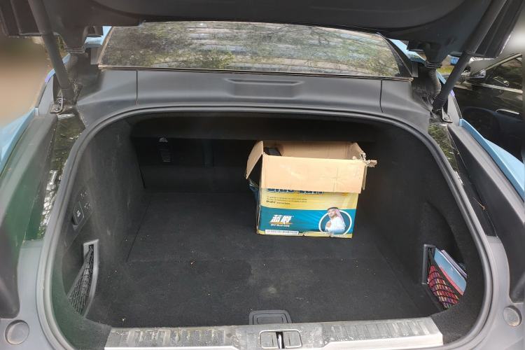 Used HiPhi Z 2023 Four-Seat Version Trunk