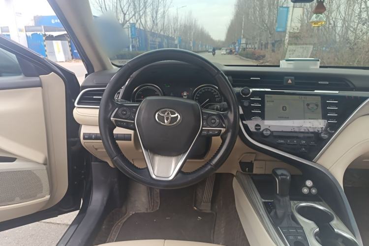 Used Toyota Camry 2018 Dual-Engine 2.5 HG Luxury Edition