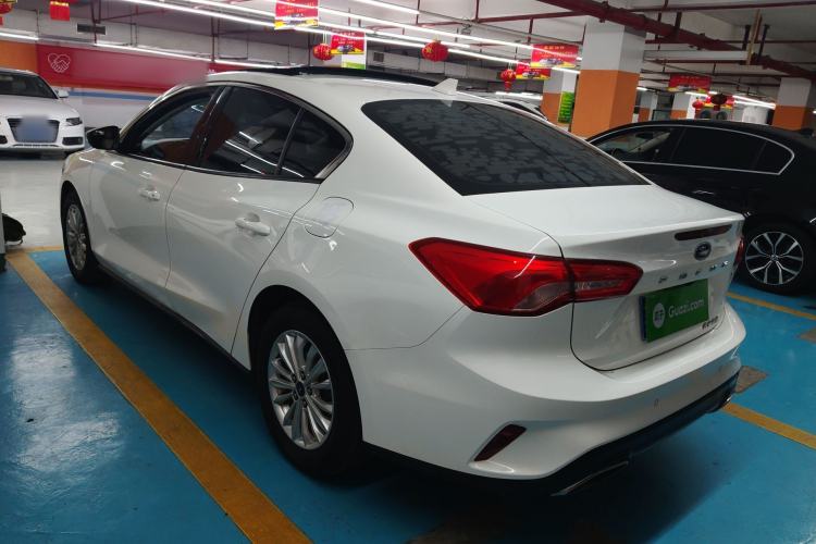 Used Ford Focus 2021 Sedan EcoBoost 180 Automatic Trendy Model
