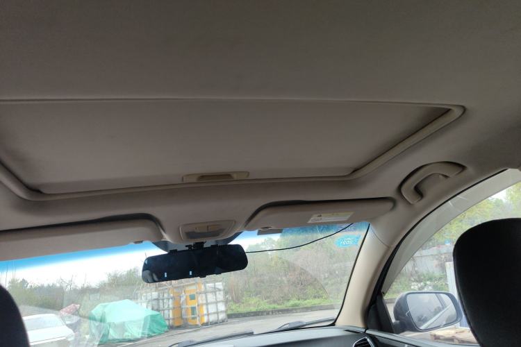 Used Baojun 560 2016 1.8L Manual Luxury Edition