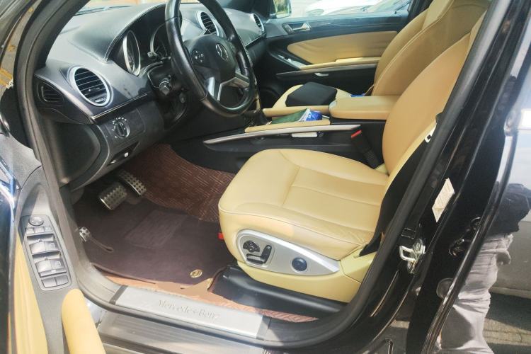 Used Mercedes-Benz M-Class 2010 ML 350 4MATIC Luxury Model Driver Seat