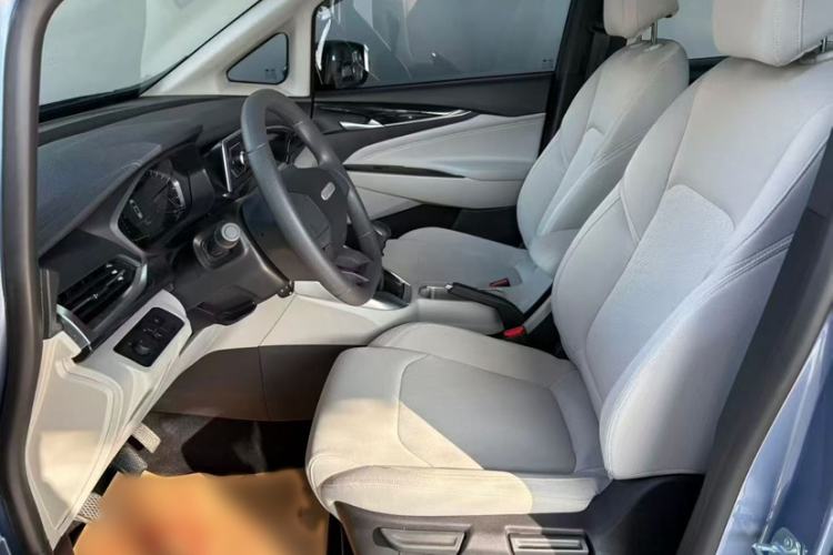 Used SAIC MAXUS G50 2024 1.5T Manual Comfort A Trim