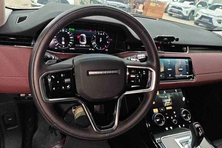 Used Land Rover Range Rover Evoque 2022 Aurora L 249 PS R-Dynamic Luxury Edition
