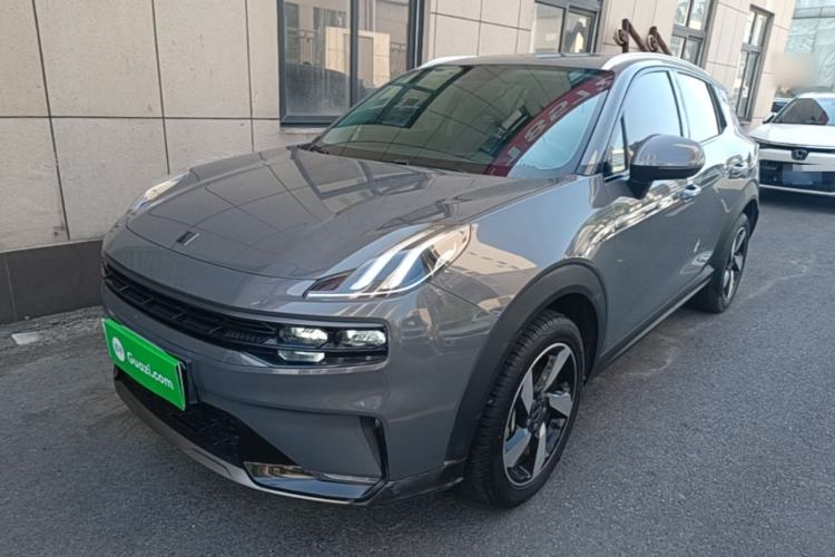 Ojetý Lynk & Co 06 EM-P 2020 PHEV Plus