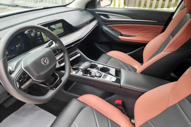 Used CHANGAN Eado 2022 PLUS Blue Whale NE 1.4T GDI DCT Flagship Edition
