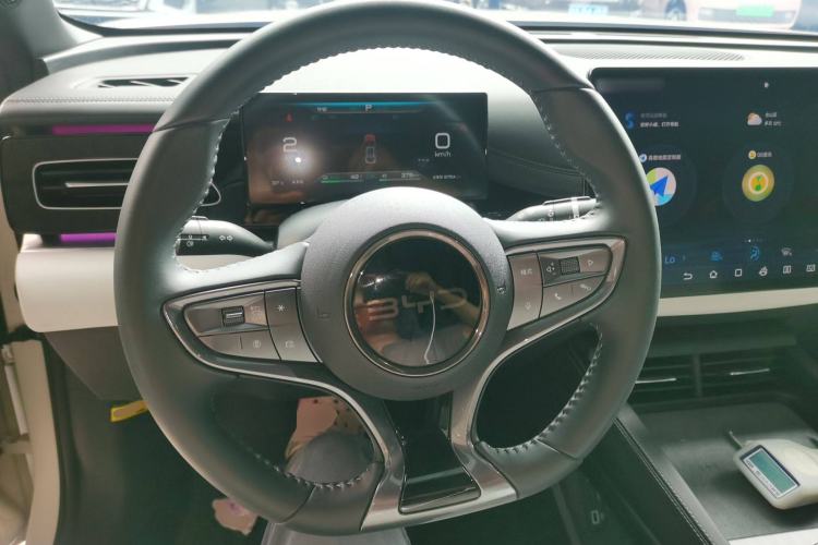 Used BYD Seal 06 New Energy 2024 DM-i 120KM Flagship Model
