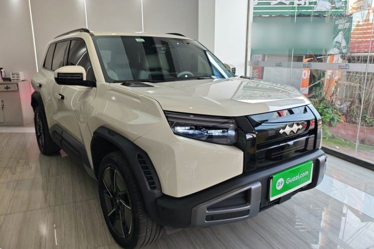 Used Formula Leopard Titanium 3 2025 501KM All-Wheel Drive Intelligent Driving Ultra Version