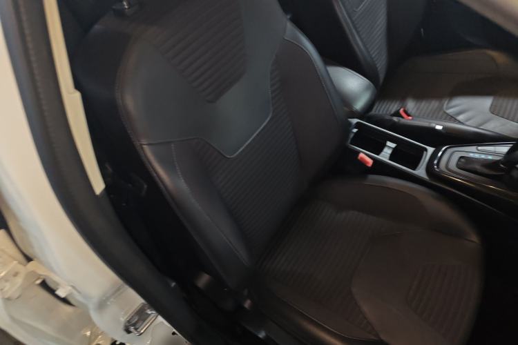 Used Ford Focus 2015 Sedan EcoBoost 180 Automatic Elite Model