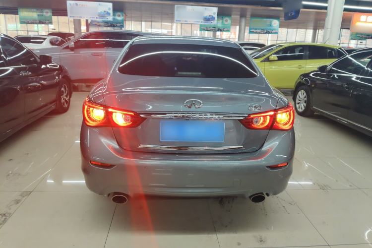 Used Infiniti Q50 2014 2.0T Comfort Edition