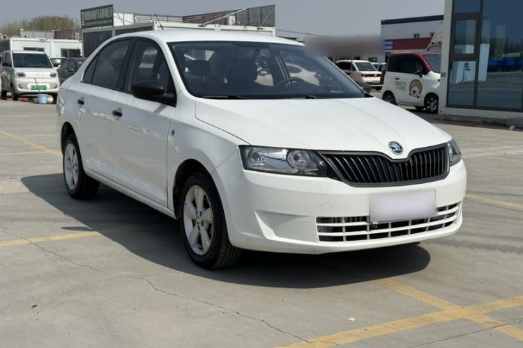 Used Skoda Rapid 2016 1.4L Manual Front-Wheel Drive Model