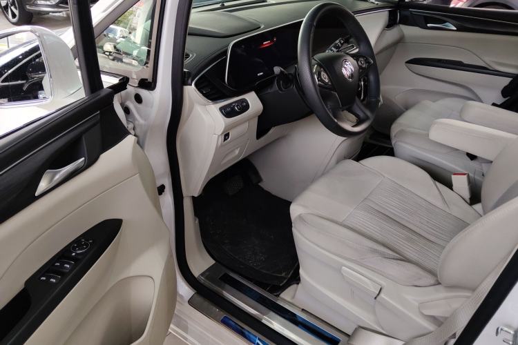 Used Buick GL8 2021 ES Landtrek 653T Comfort Edition