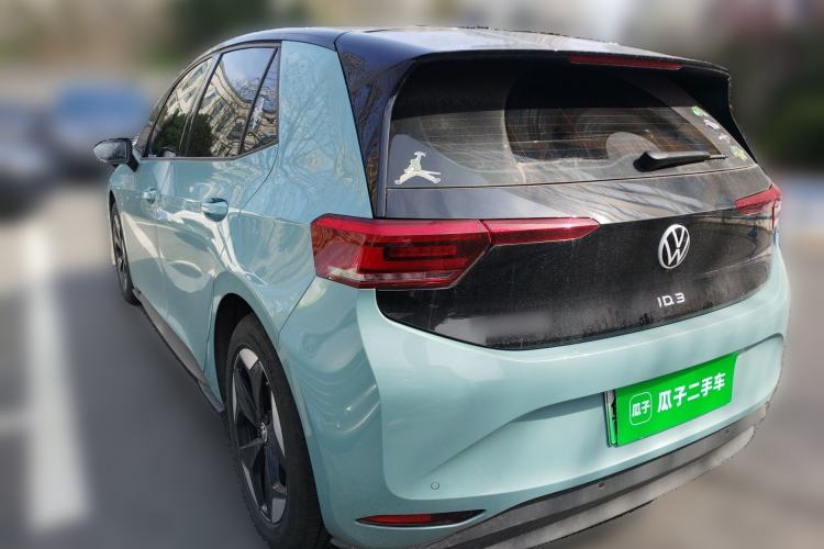 Used Volkswagen ID.3 2025 Revised Version Smart Edition Outstanding Grade Rear Left 45 Deg